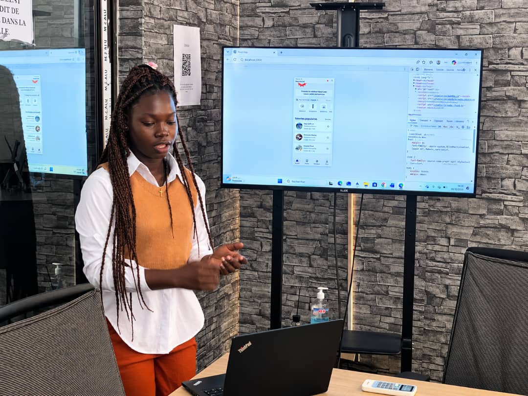 Une apprenante CodeCodeur présente son projet